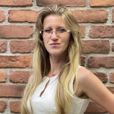 Gabriela Bondaro